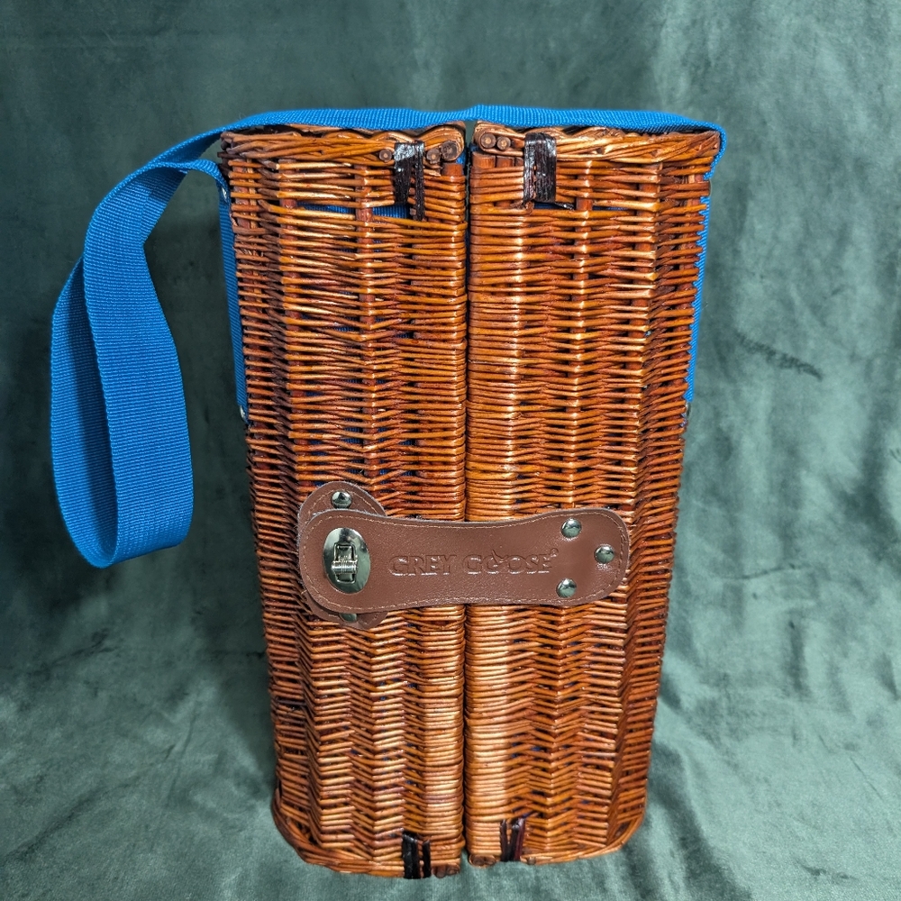 Grey Goose Wicker Basket Vodka Wine Bottle Carrying Case with Straps Picnic